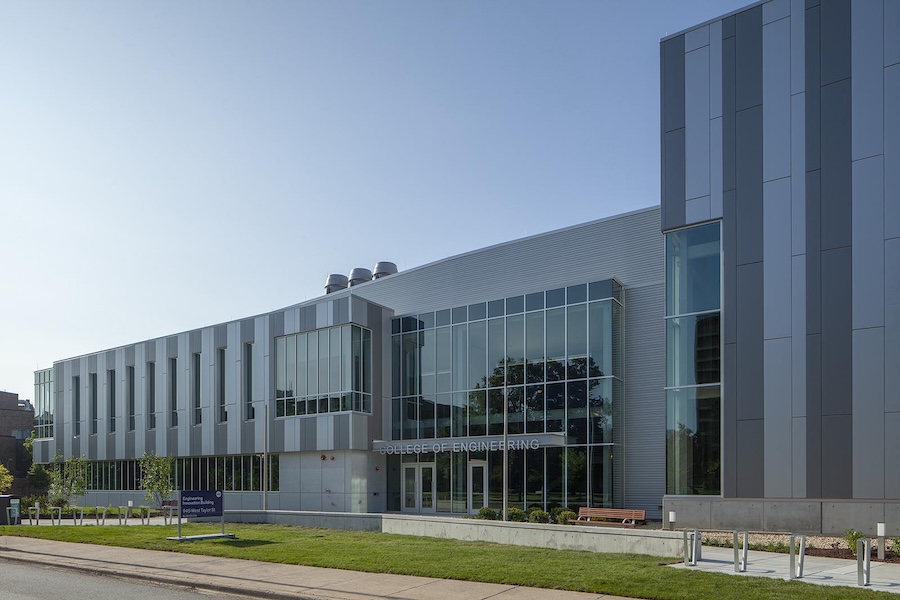 UIC College of Engineering — Crown Corr